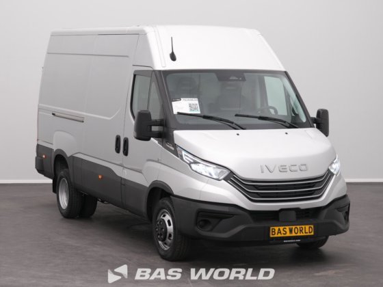 イヴェコ・デイリー 35C21 クローズド・ボックス・バン