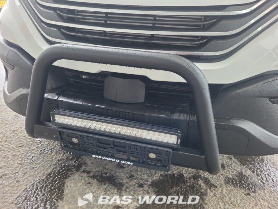 依维柯 Daily 35S21 封闭箱式货车