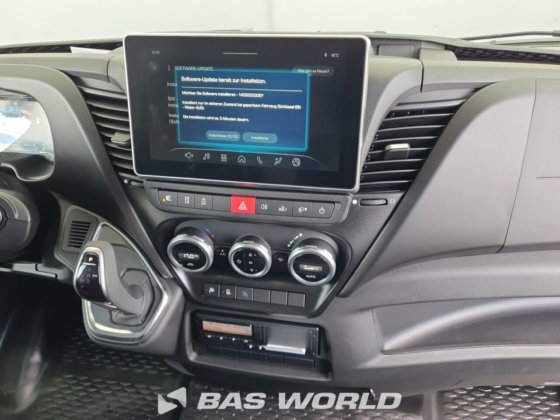 イヴェコ・デイリー 35S21 クローズド・ボックス・バン