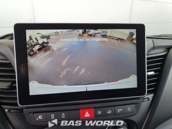 イヴェコ・デイリー 35S21 クローズド・ボックス・バン