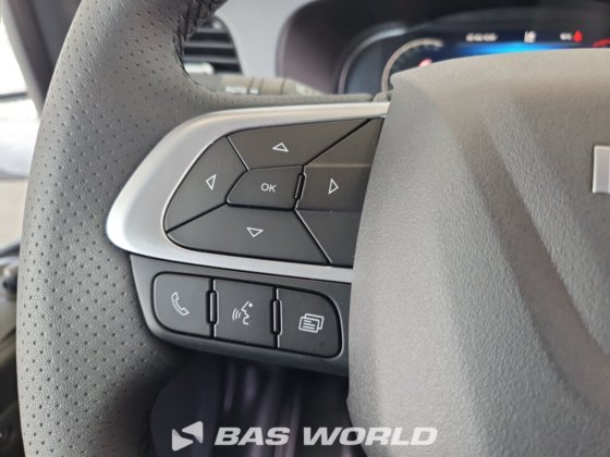 イヴェコ・デイリー 35S21 クローズド・ボックス・バン