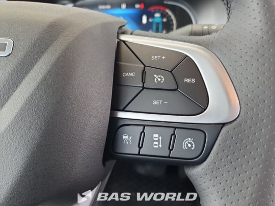 イヴェコ・デイリー 35S21 クローズド・ボックス・バン