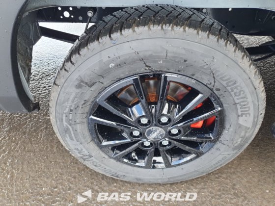 イヴェコ・デイリー 35S21 クローズド・ボックス・バン