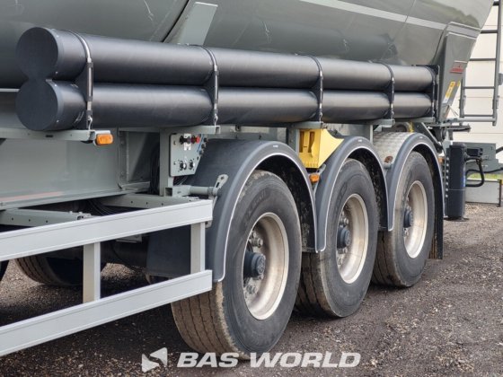 ケスボーラー・サイロ・セミトレーラー