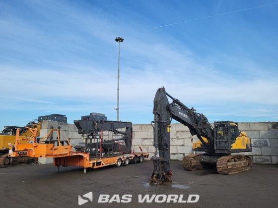 沃尔沃 EC380 DHR 履带式挖掘机