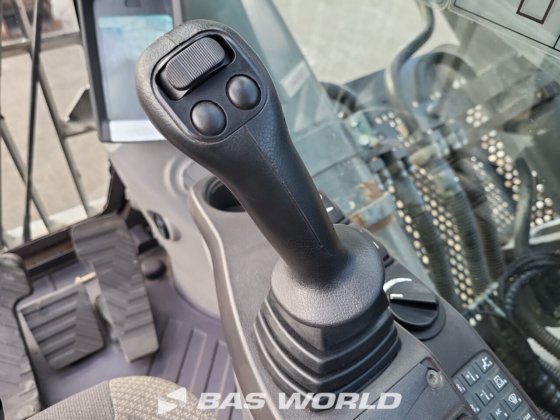 沃尔沃 EC380 DHR 履带式挖掘机