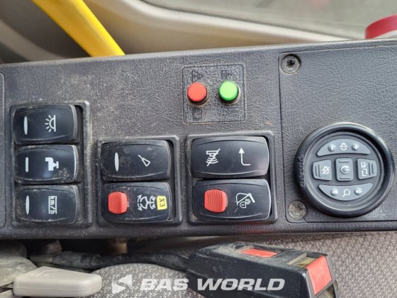 沃尔沃 EC380 DHR 履带式挖掘机