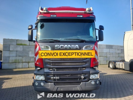 斯堪尼亚 R730 10X4 牵引车组