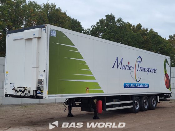 クローネ・ブルーズ冷凍セミトレーラー