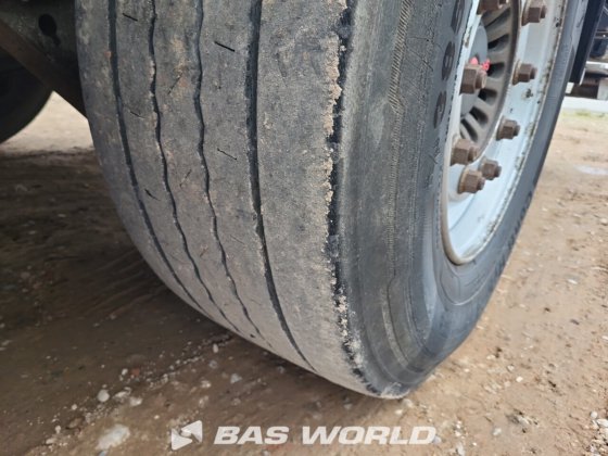 クローネ・ブルーズ冷凍セミトレーラー