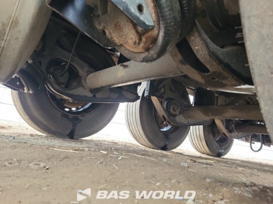 クローネ・ブルーズ冷凍セミトレーラー