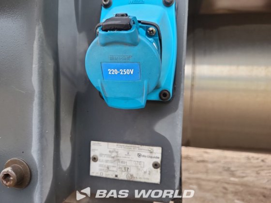 クローネ・ブルーズ冷凍セミトレーラー