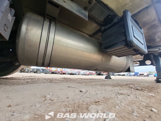 クローネ・ブルーズ冷凍セミトレーラー