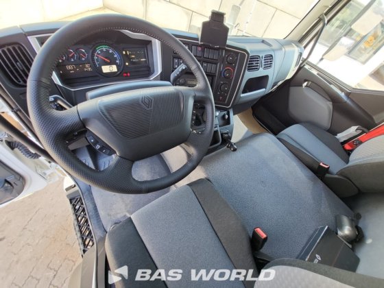 ルノー D 240 4X2 ワルサーボックスボディトラック