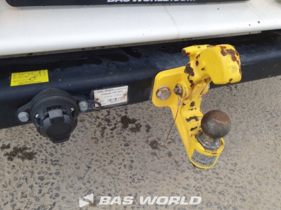 イヴェコ・デイリー 70C17 救急車