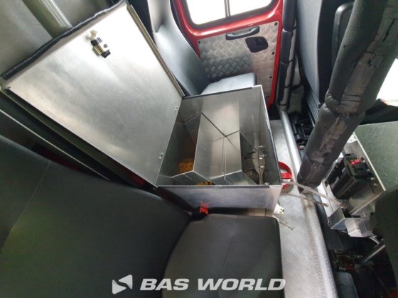 イヴェコ・デイリー 70C17 救急車