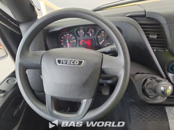 イヴェコ・デイリー 70C17 救急車