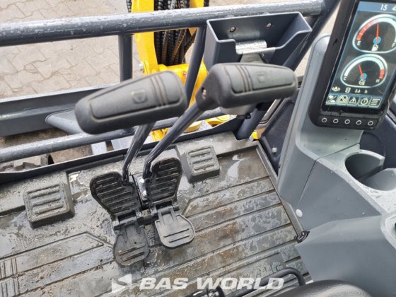XCMG XE27 E ミニショベル<10t