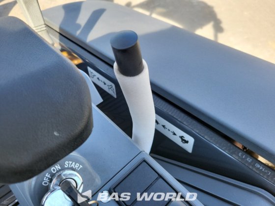 徐工 XE27 E 小型挖掘机 <10t