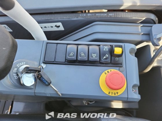 徐工 XE27 E 小型挖掘机 <10t