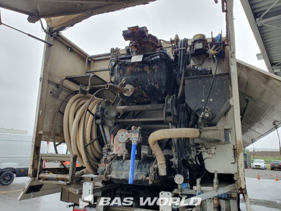 オーバーマット MSA 24.7 TR 液体モルタル施工