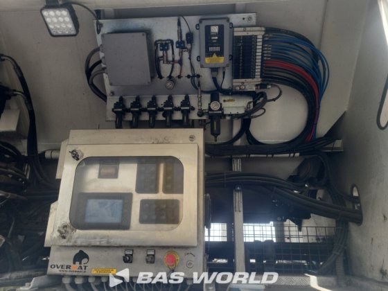 オーバーマット MSA 24.7 TR 液体モルタル施工
