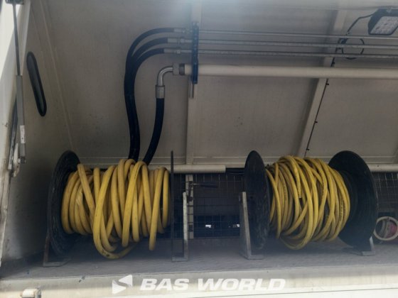 オーバーマット MSA 24.7 TR 液体モルタル施工