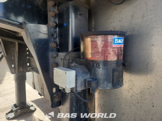 オーバーマット MSA 24.7 TR 液体モルタル施工