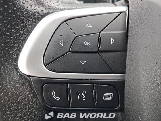 イヴェコ・デイリー 35S16 クローズド・ボックス・バン