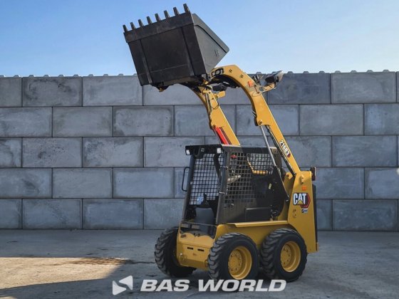 キャタピラー216 B3 スキッドステアローダー