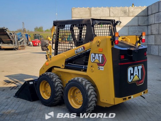 キャタピラー216 B3 スキッドステアローダー