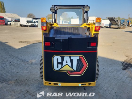 キャタピラー216 B3 スキッドステアローダー