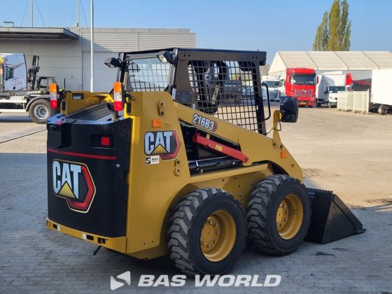 キャタピラー216 B3 スキッドステアローダー