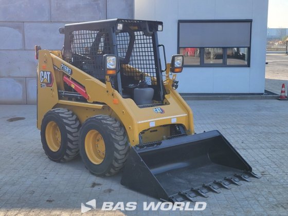 キャタピラー216 B3 スキッドステアローダー