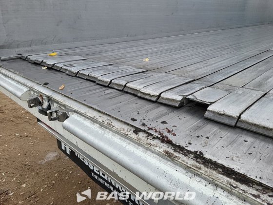 克拉克步行地板