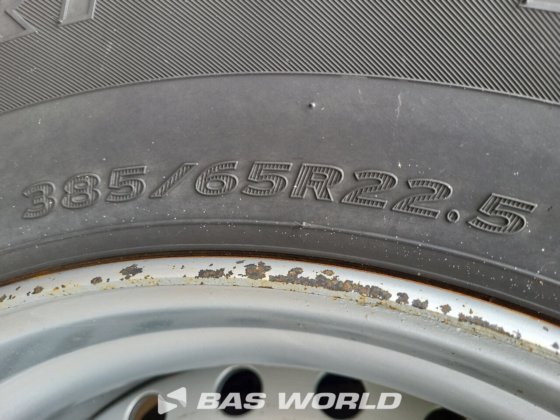 克拉克步行地板