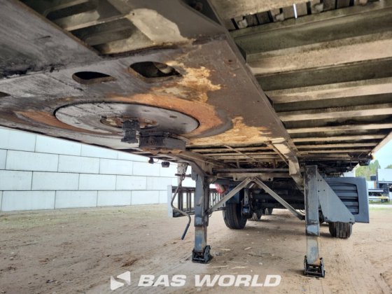 克拉克步行地板