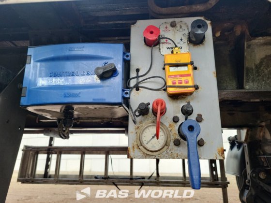 克拉克步行地板