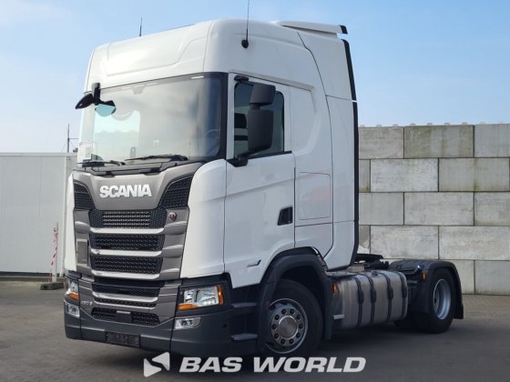 斯堪尼亚 S460 4X2 牵引车组