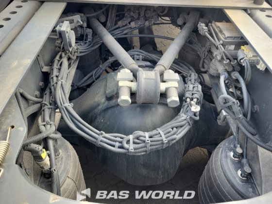 斯堪尼亚 S460 4X2 牵引车组