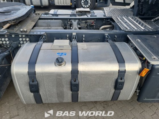 斯堪尼亚 S460 4X2 牵引车组