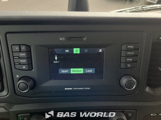 斯堪尼亚 S460 4X2 牵引车组