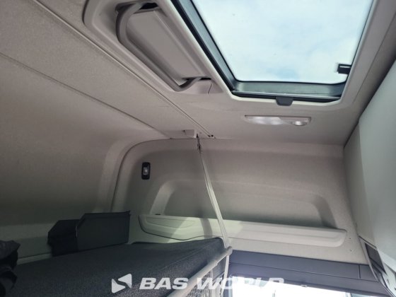 斯堪尼亚 S460 4X2 牵引车组