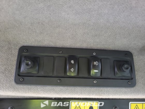 キャタピラー740 Bダンプトラック