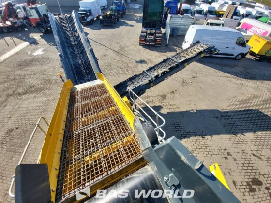 Rubble Master HS5000 M 筛分机