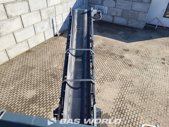 Rubble Master HS5000 M 筛分机