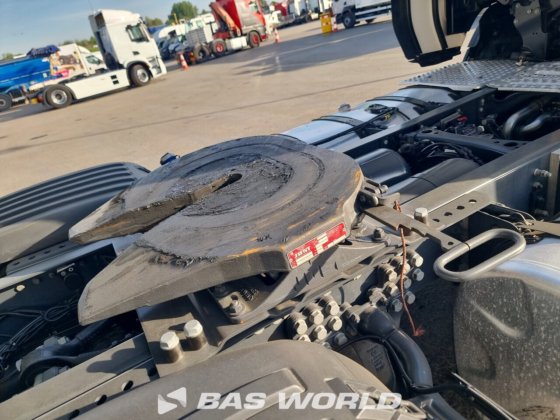 斯堪尼亚 S460 4X2 牵引车组