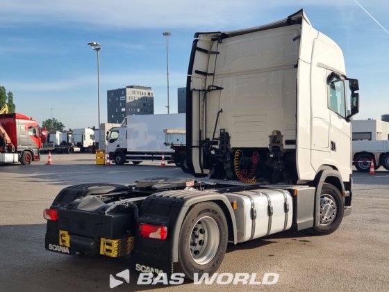 斯堪尼亚 S460 4X2 牵引车组