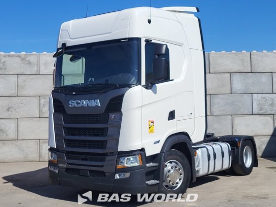 斯堪尼亚 S460 4X2 牵引车组