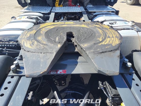 斯堪尼亚 S460 4X2 牵引车组